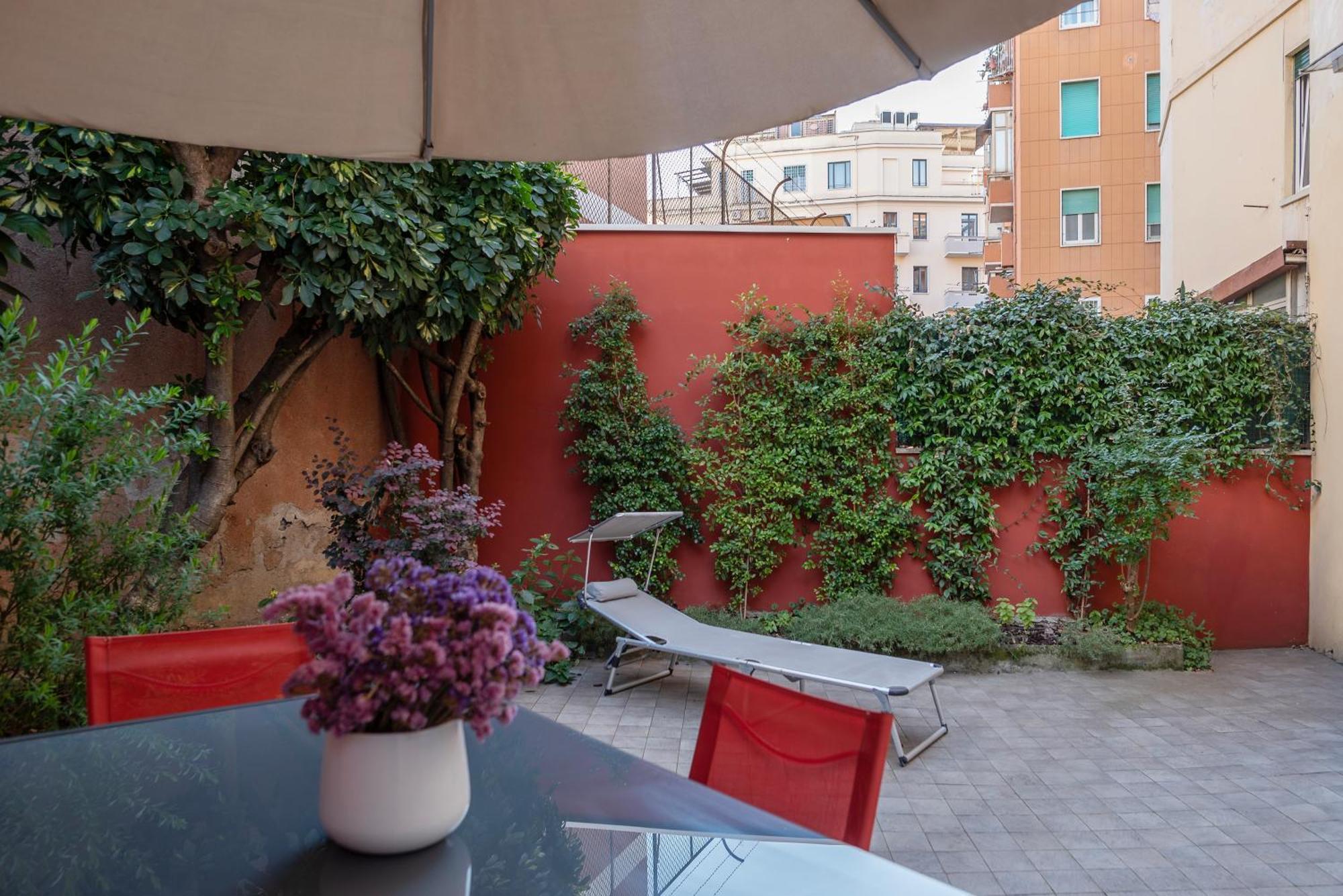 Piazza Di Turquoise